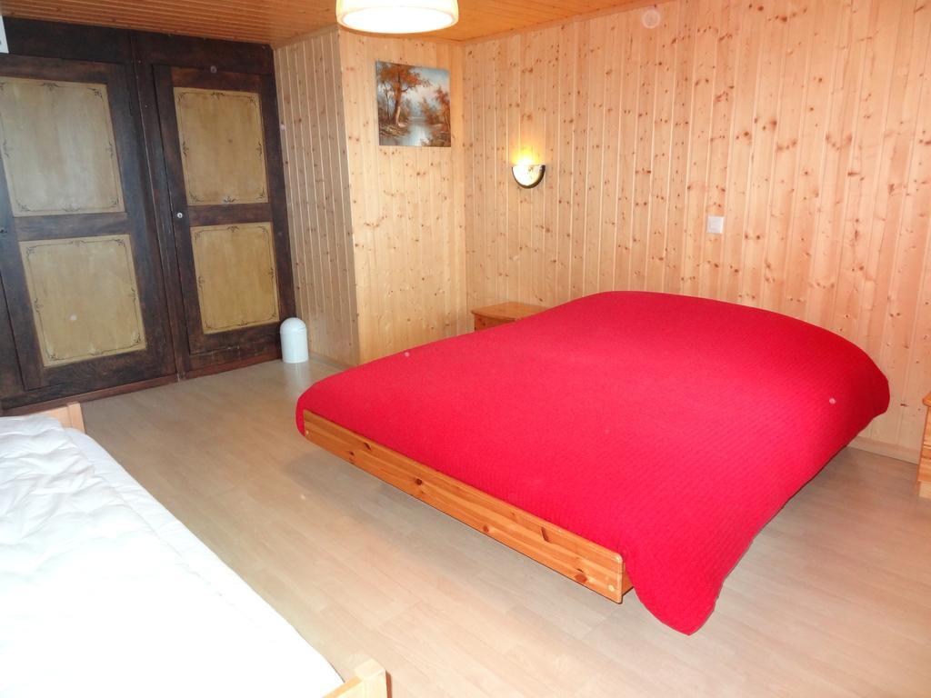 Helvetia Bed & Breakfast Troistorrents Rom bilde