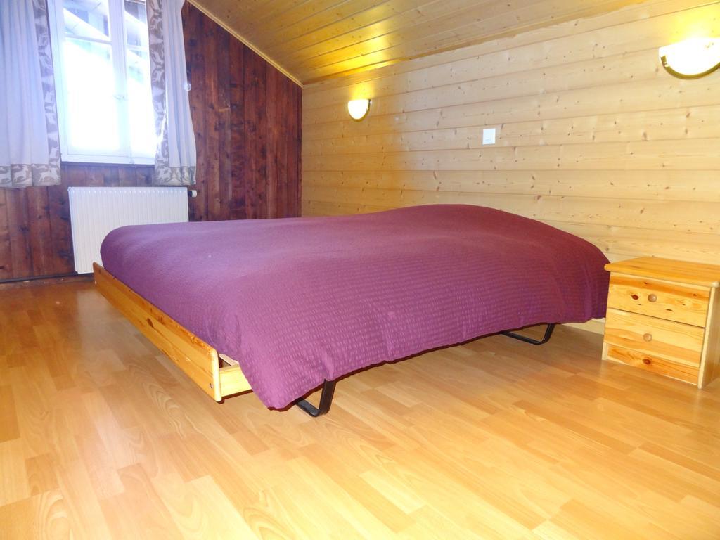 Helvetia Bed & Breakfast Troistorrents Rom bilde